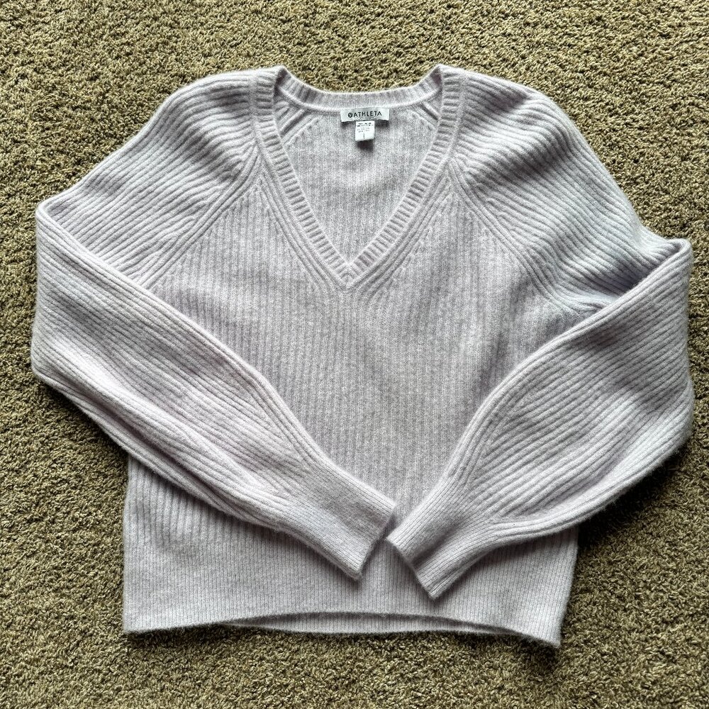 Athleta Layover Merino Wool Light Purple ‎ V-Neck Sweater Size Large